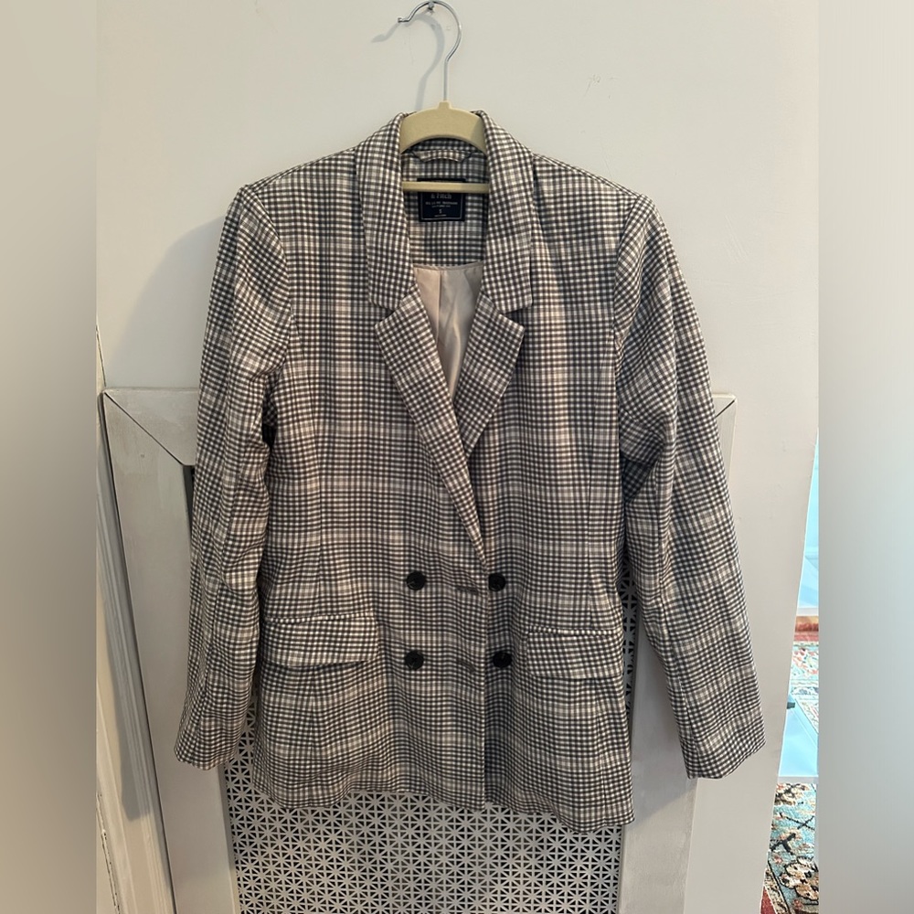 WORN ONCE Abercrombie Blazer
